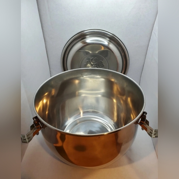 Vintage Stainless Steel Nesting Bowls Set Of 2 - Picture 6 of 8